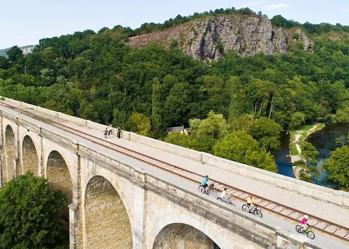 Casa de Férias Le Cormoran Emplacement Ideal, Moderne Tres Equipe Thury-Harcourt-le-Hom